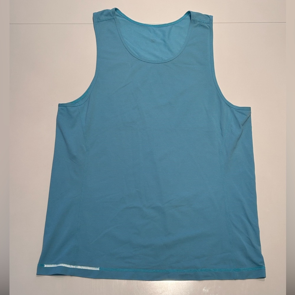 Lululemon Men’s Light Blue Tank Top with Reflector, Large